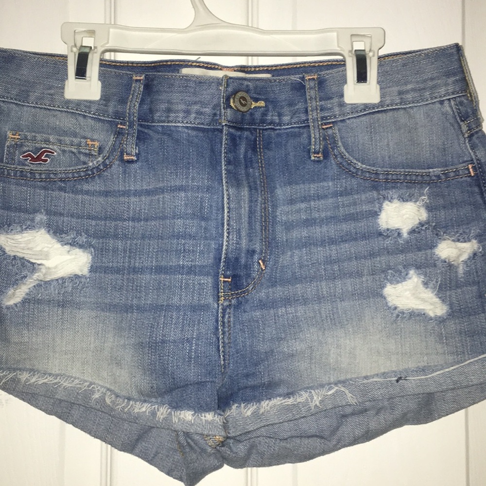 Mid wash jean shorts